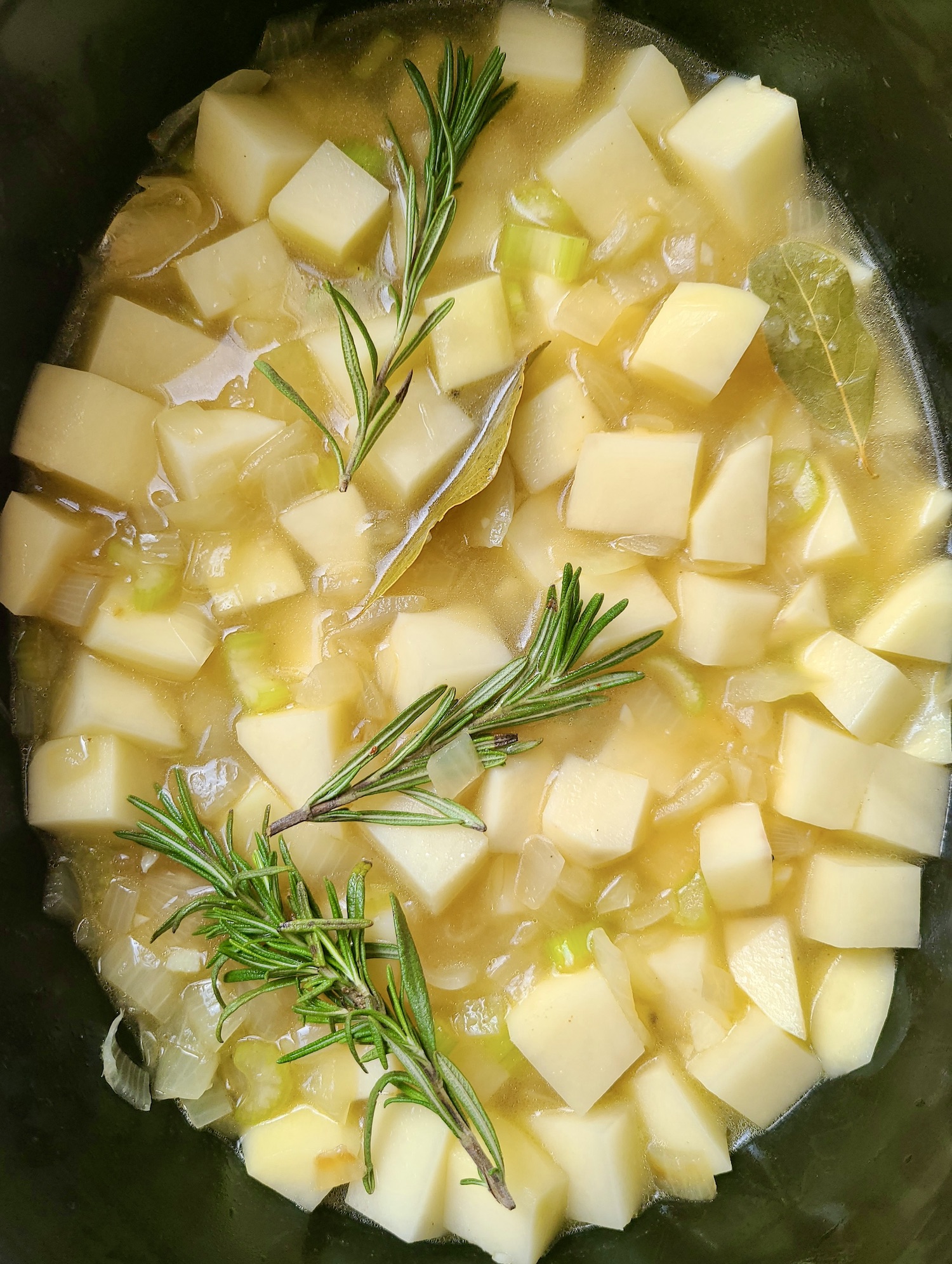 Slow Cooker Vegan Potato Soup